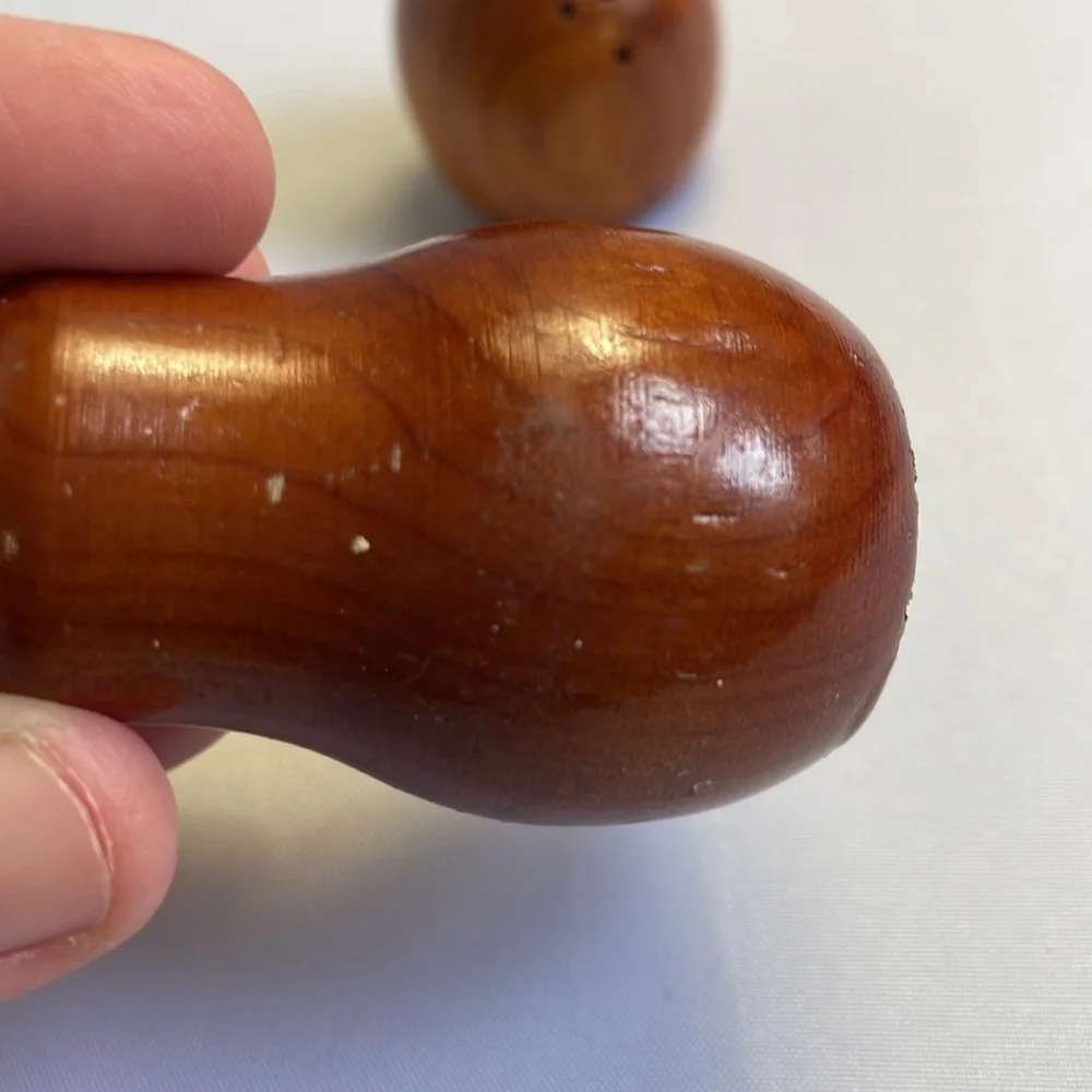 Pair Vintage Wood‎ Salt & Pepper Shakers